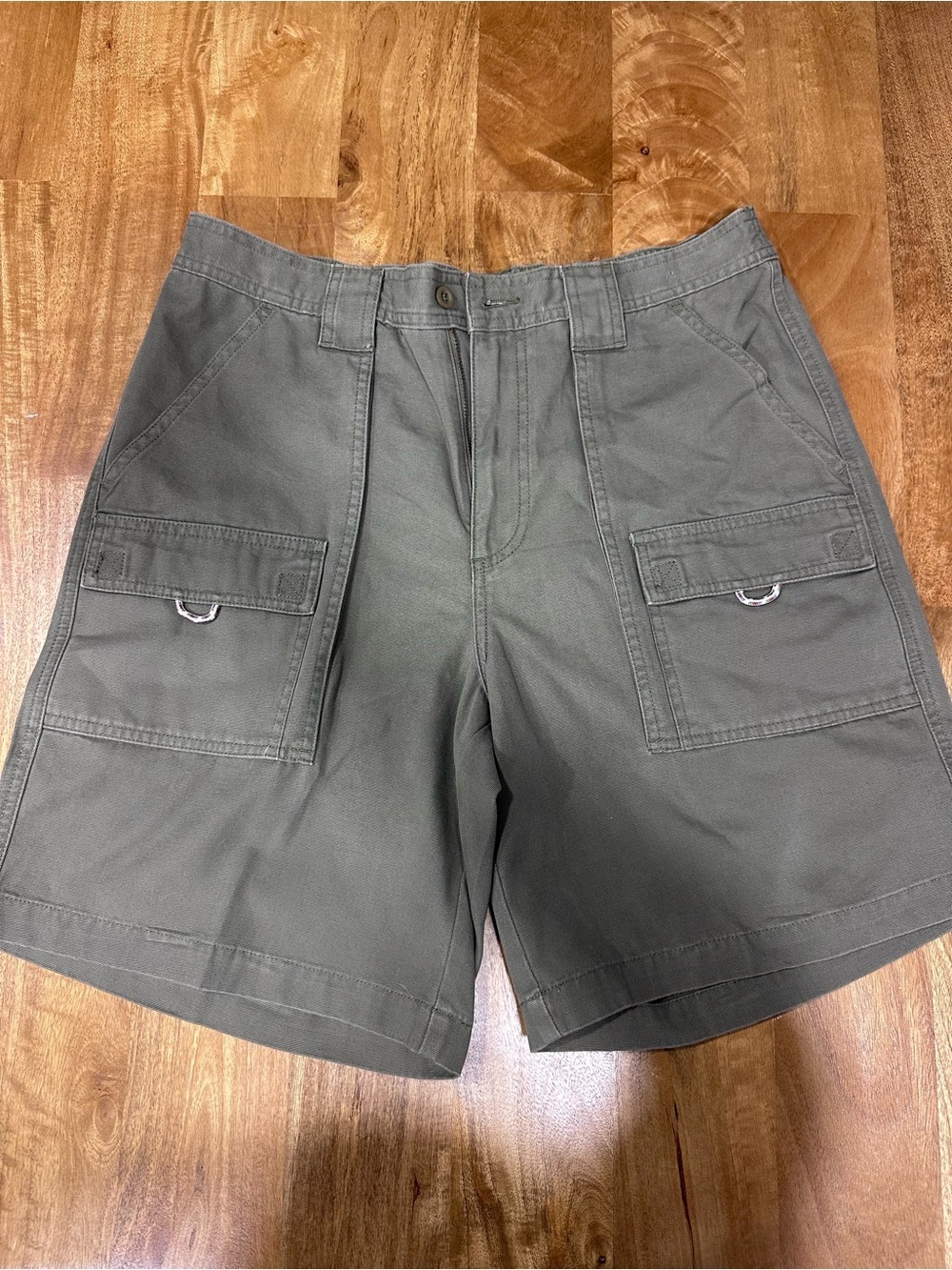 L.L.Bean Men’s Cargo Shorts Olive Green Utility Cotton Size 34 Outdoor Hiking